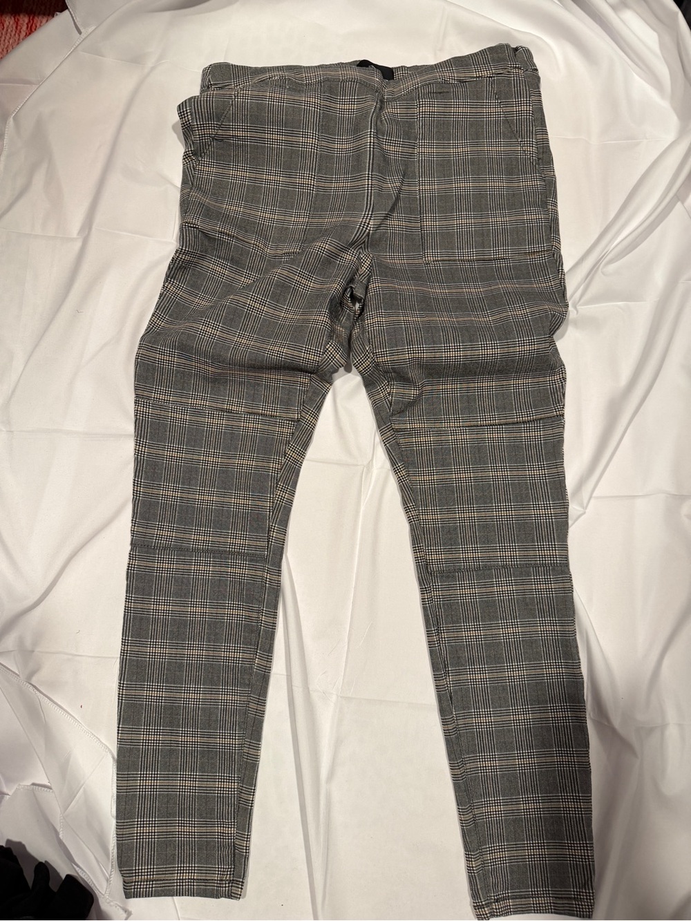 Jordache Black and Brown Glen Plaid Pants
